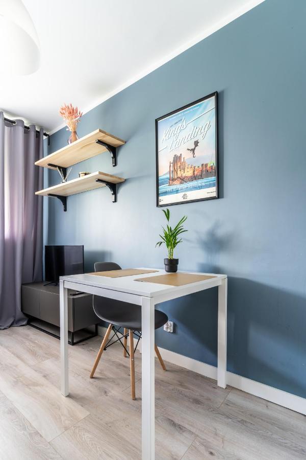 City Center - Studio - Golden Apartments - Ogrodowa Varsovie Extérieur photo